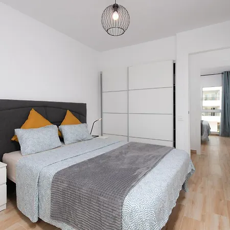 Location - Walk To The Beach, Shops & Dining Appartement *