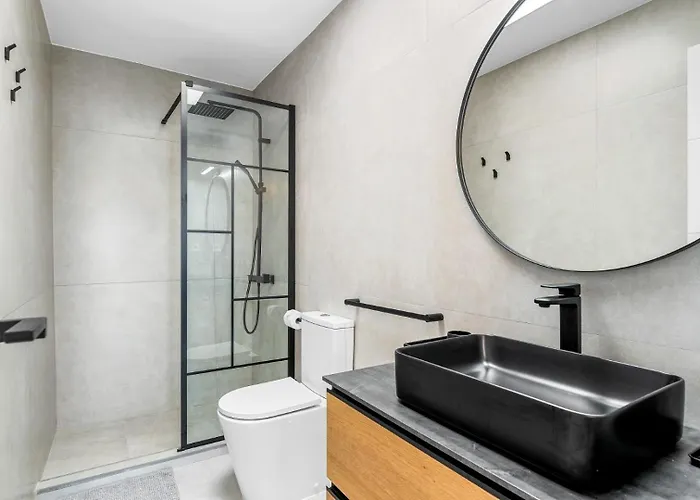 Location - Walk To The Beach, Shops & Dining * 플라야데라스아메리카스