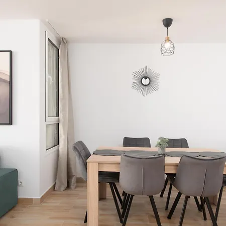 Apartamento Location - Walk To The Beach, Shops & Dining Playa de las Americas (Tenerife)