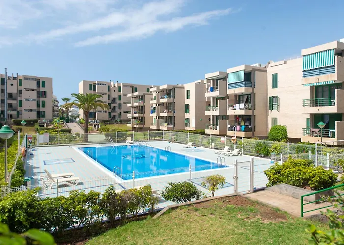 Location - Walk To The Beach, Shops & Dining * Playa de las Américas