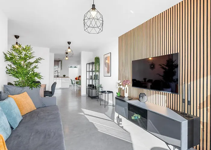 Daire Location - Walk To The Beach, Shops & Dining